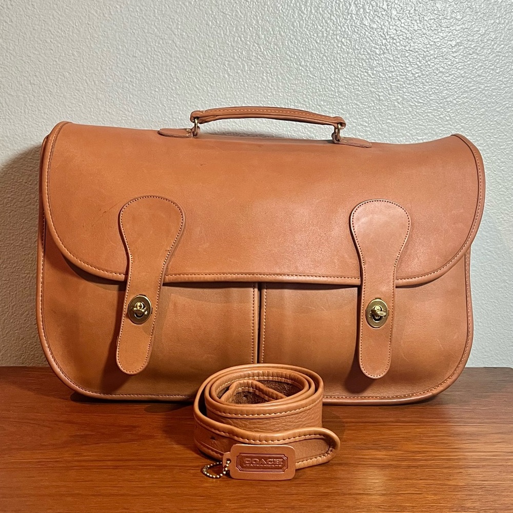 Vintage Coach Carrier Brief Bag in British Tan with Hang Tag - Style 9800 - Picture 2 of 16